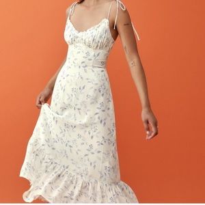 Reformation Embry MIDI Dress in Laurel (white / blue floral)